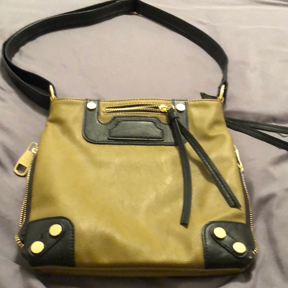 Steve Madden purse